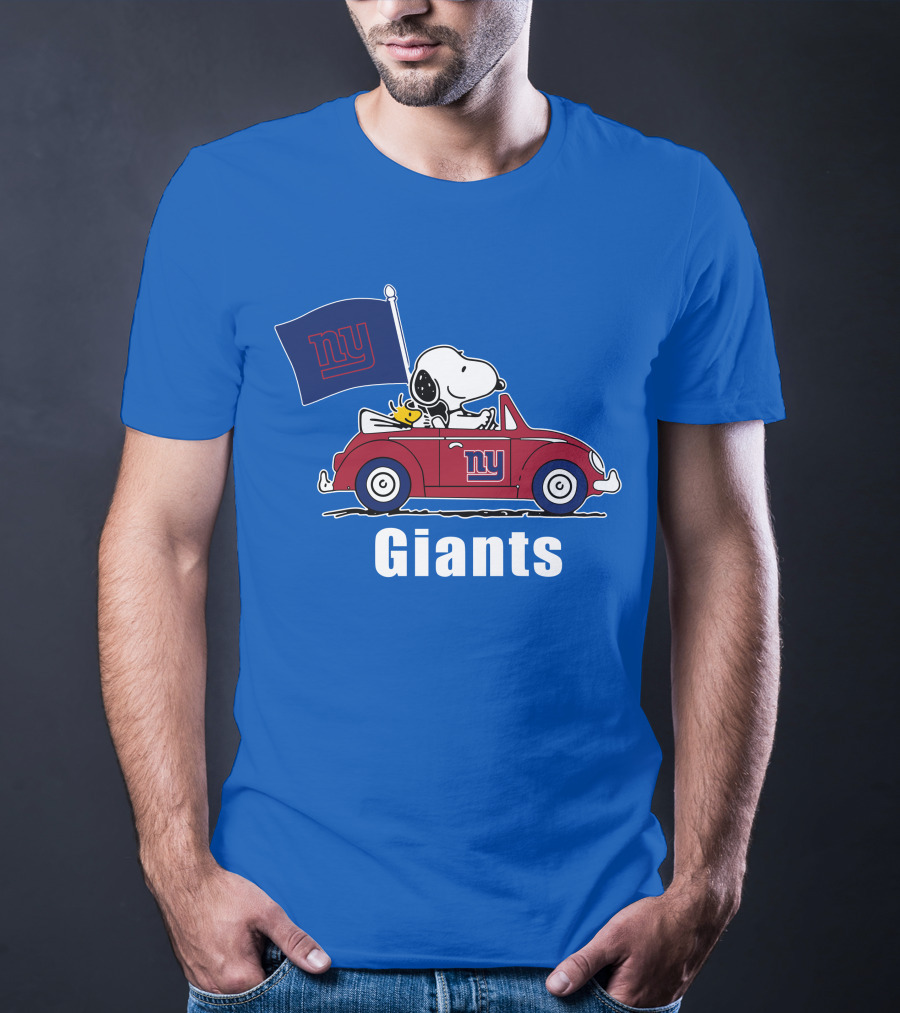 New York Giants Snoopy Driving With Woodstock And Flag T-Shirt