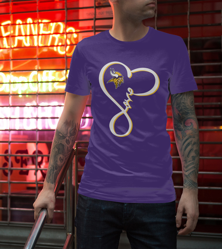 Love Minnesota Vikings Heart T-Shirt