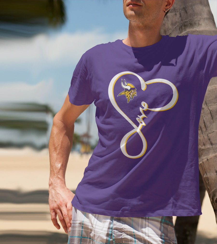 Love Minnesota Vikings Heart T-Shirt