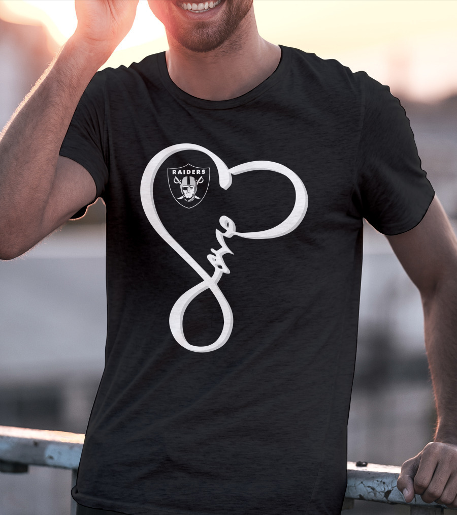 Love My Raiders Heart Design Las Vegas Raiders T-Shirt