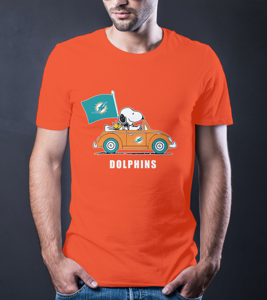 Miami Dolphins Snoopy Woodstock Driving Car Flag T-Shirt