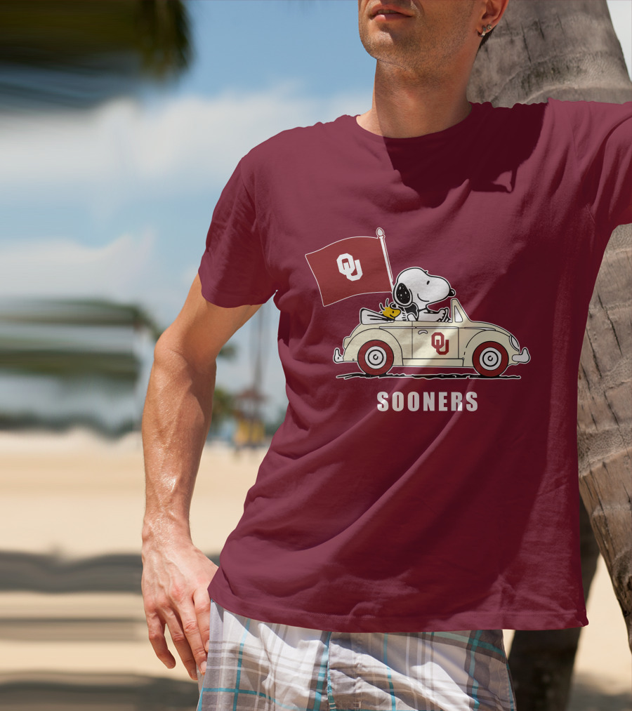Snoopy Driving Oklahoma Sooners OU Flag Retro Car T-Shirt