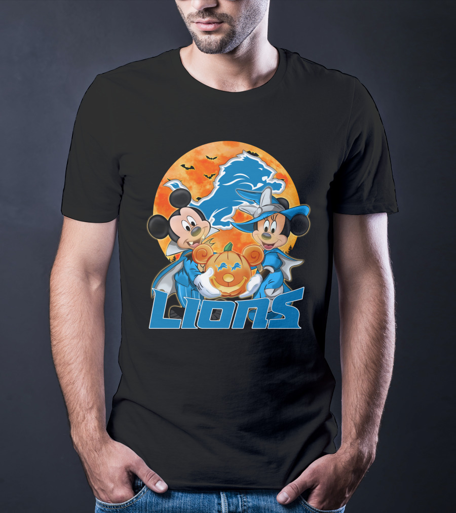 Detroit Lions Mickey Mouse And Minnie Mouse Halloween Pumpkin T-Shirt