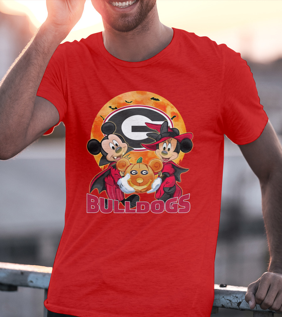 Georgia Bulldogs Mickey And Minnie Mouse Halloween Pumpkin T-Shirt