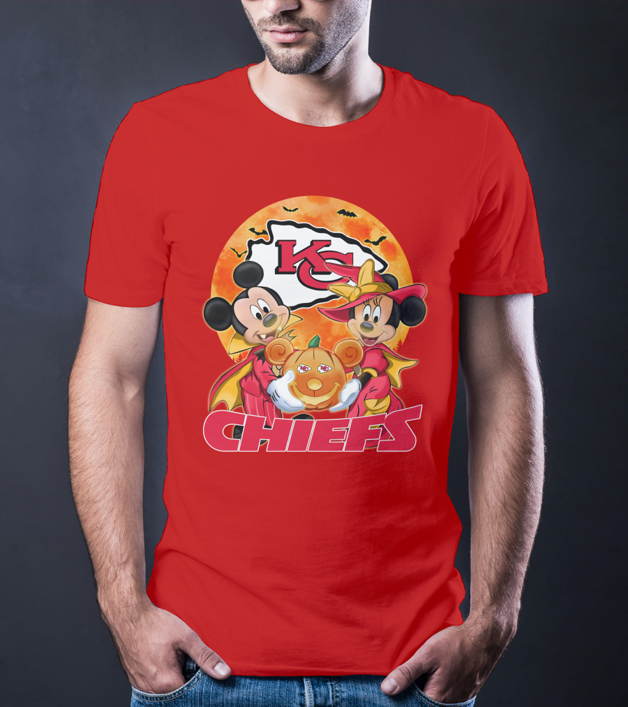 Kansas City Chiefs Mickey Mouse Minnie Mouse Halloween Chiefs Logo Pumpkin T-Shirt