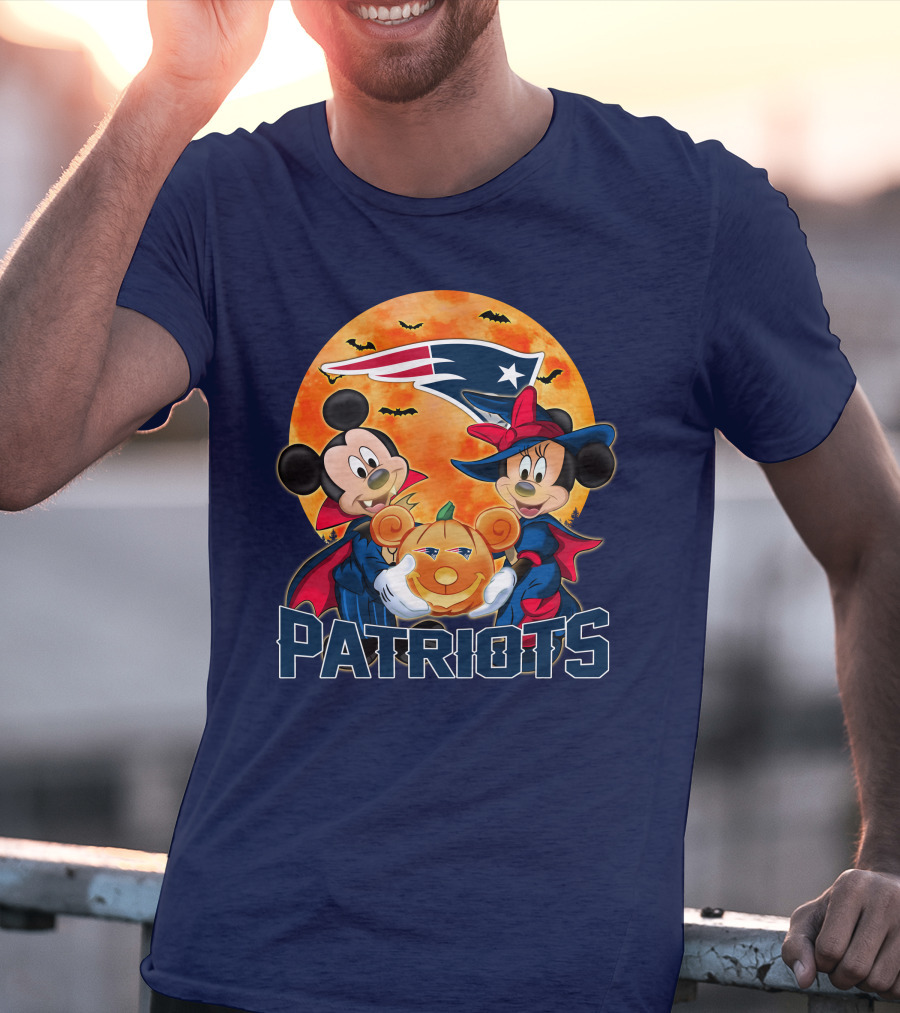 Patriots Halloween Mickey Mouse And Minnie Mouse With Pumpkin And New England Football T-Shirt