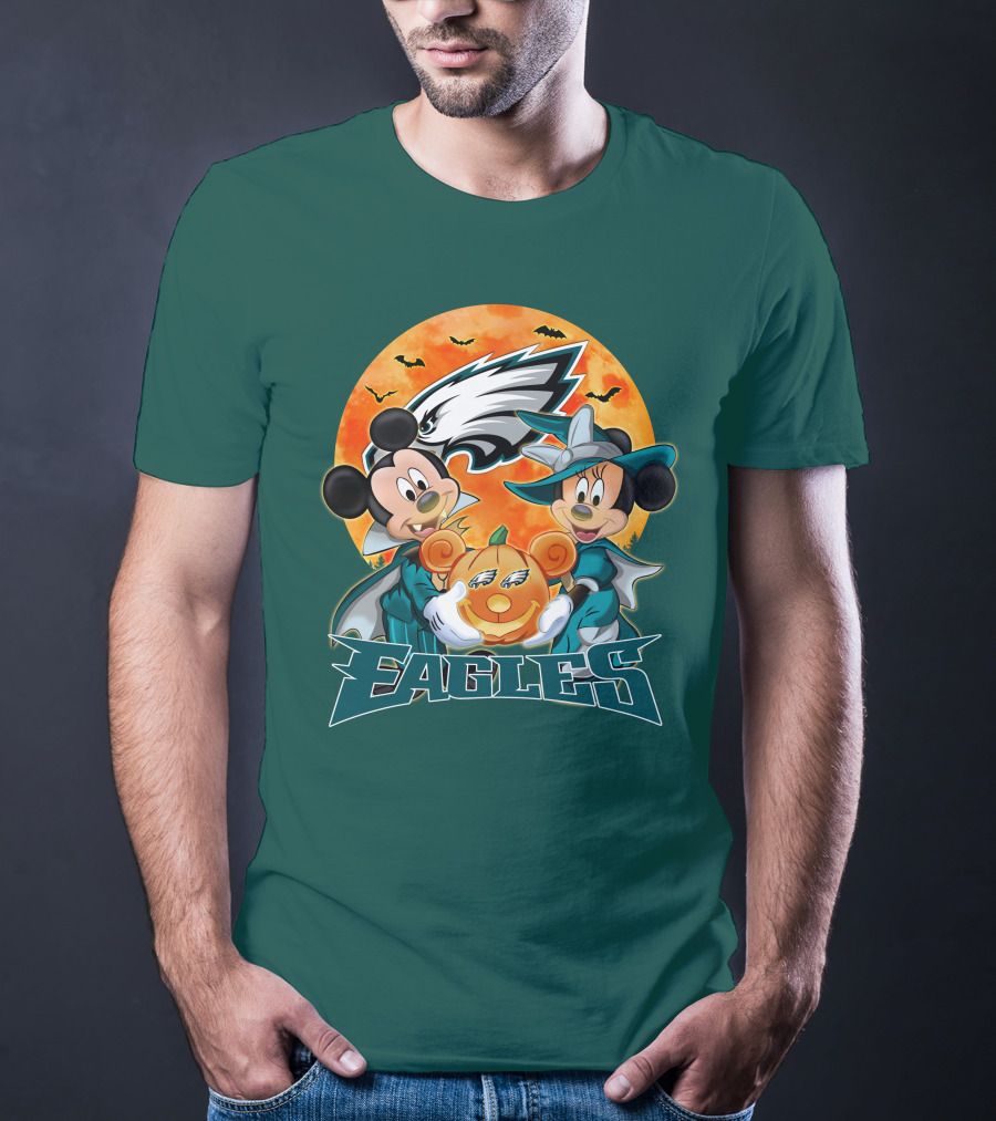 Philadelphia Eagles Mickey And Minnie Halloween Pumpkin T-Shirt