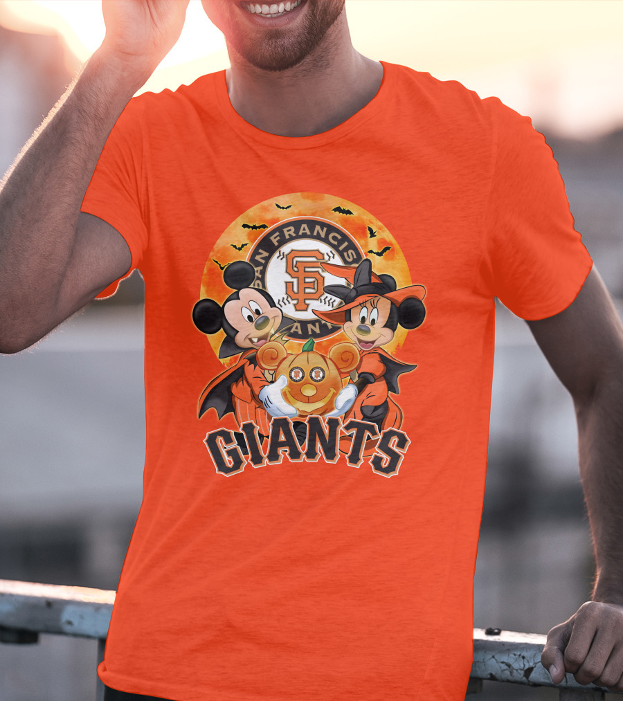 San Francisco Giants Halloween Mickey Mouse Minnie Mouse Pumpkin T-Shirt