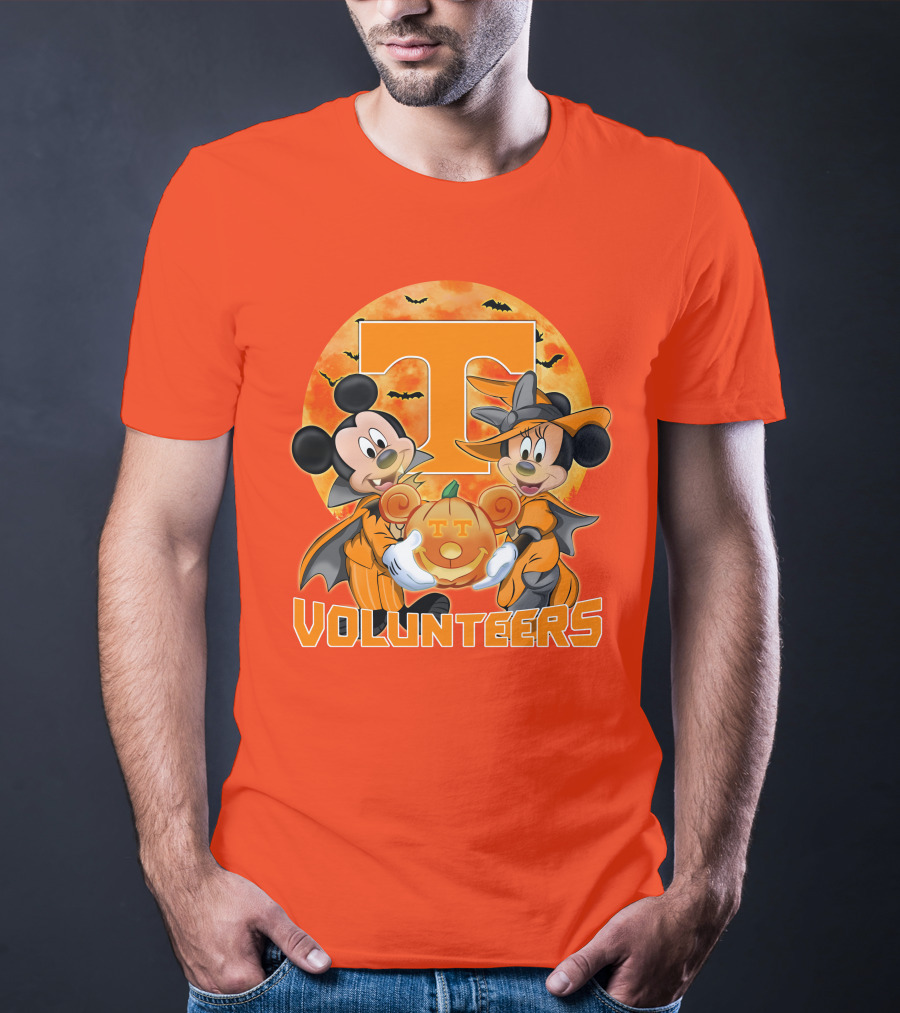 Tennessee Volunteers Mickey And Minnie Halloween Pumpkin T-Shirt