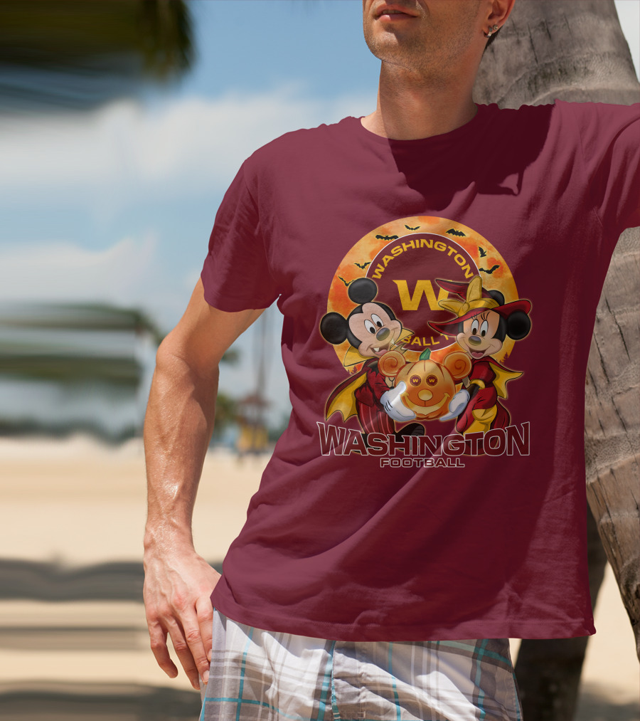 Washington Football Mickey Mouse Minnie Mouse Halloween T-Shirt