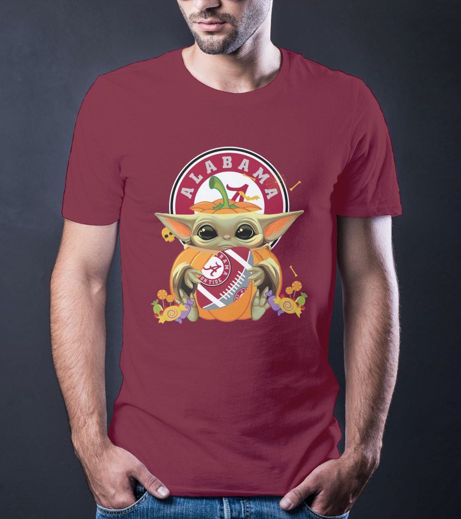 Halloween Pumpkin Baby Yoda Hug Alabama Crimson Tide Football T-Shirt