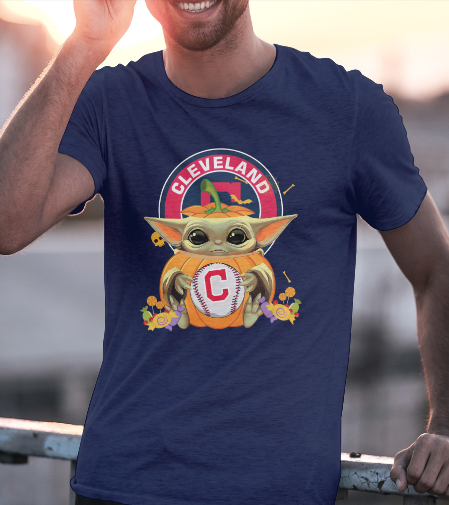 Halloween Pumpkin Baby Yoda Hug Cleveland Baseball Team T-Shirt