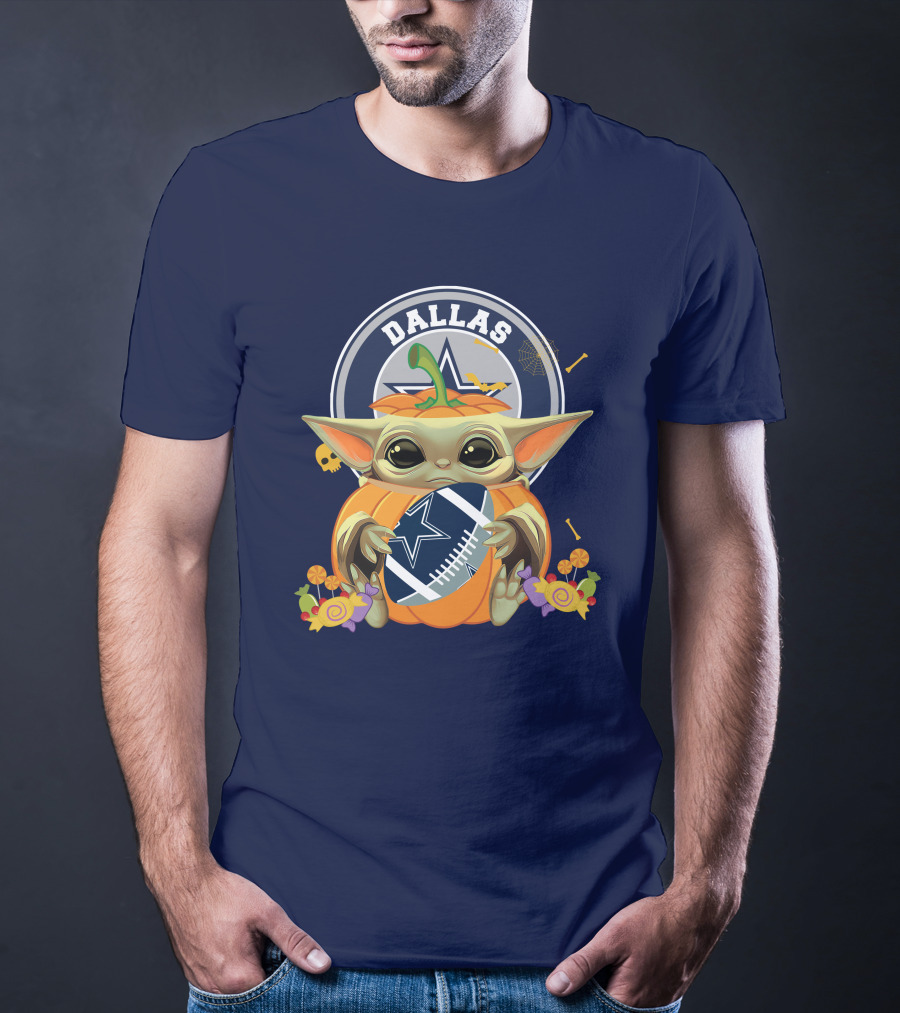 Halloween Pumpkin Baby Yoda Hug Dallas Cowboys Football T-Shirt