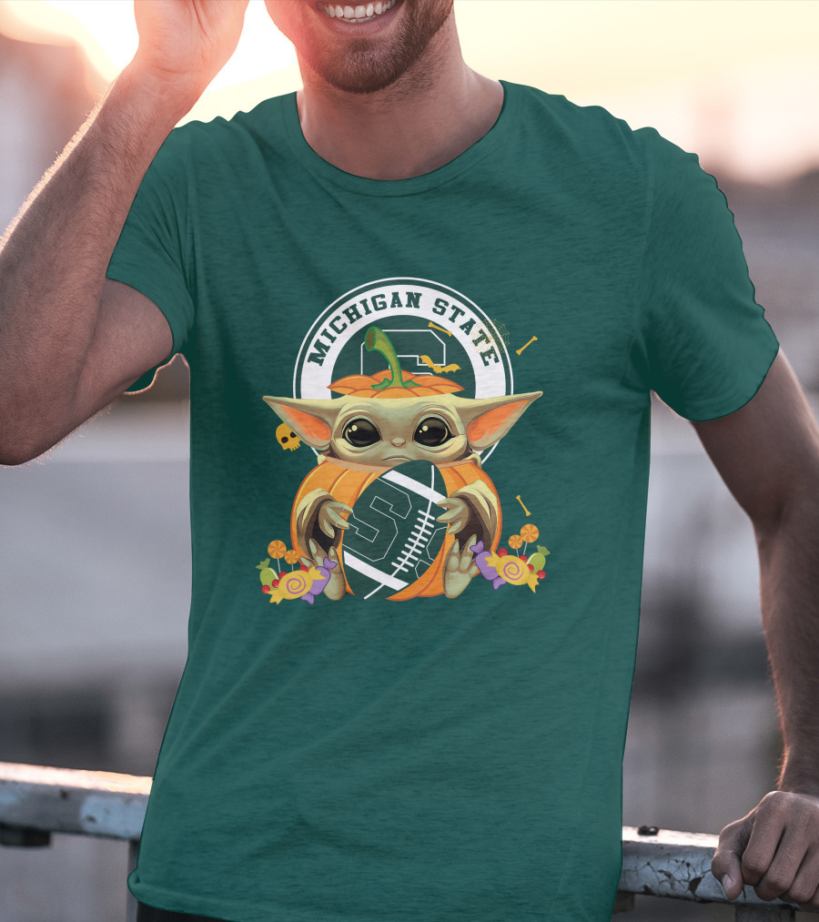 Halloween Pumpkin Baby Yoda Michigan State Spartans T-Shirt
