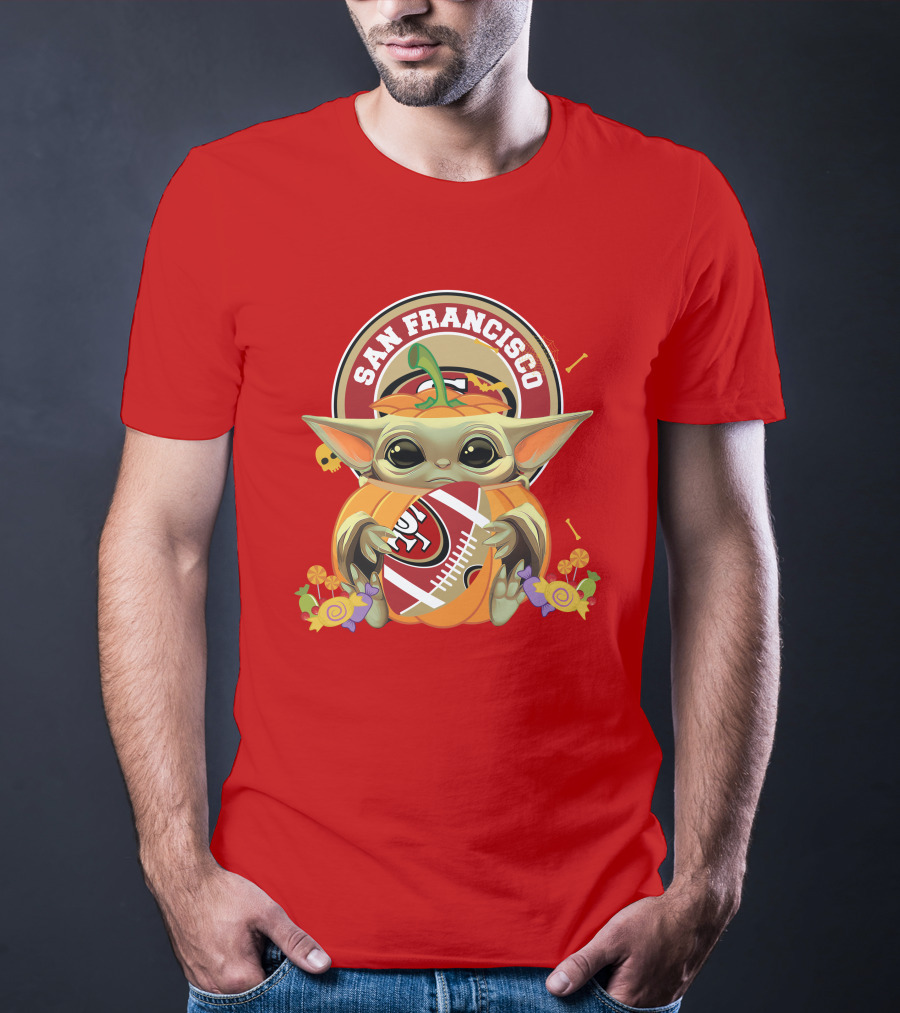 Halloween Pumpkin Baby Yoda Hug San Francisco 49ers Football T-Shirt