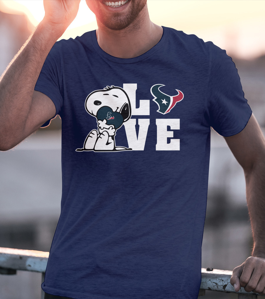 Snoopy Hugging Love Houston Texans T-Shirt