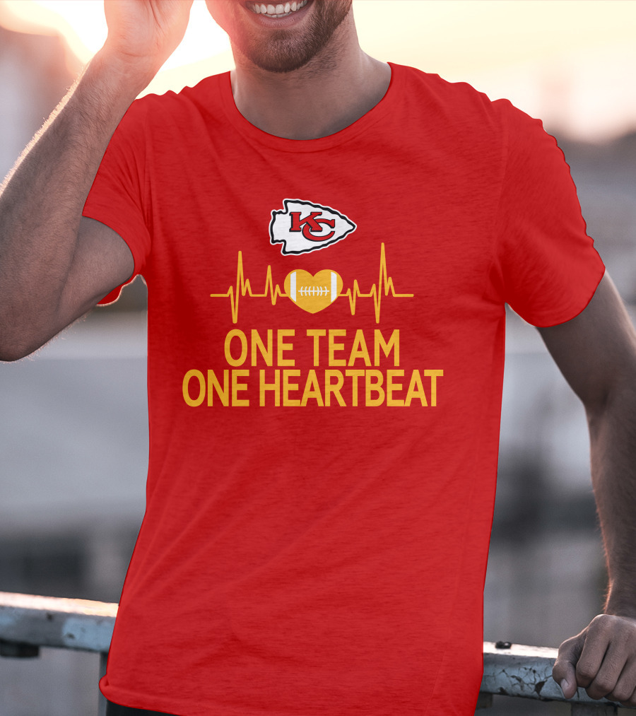 Kansas City Chiefs KC Logo Heartbeat Football One Team One Heartbeat T-Shirt