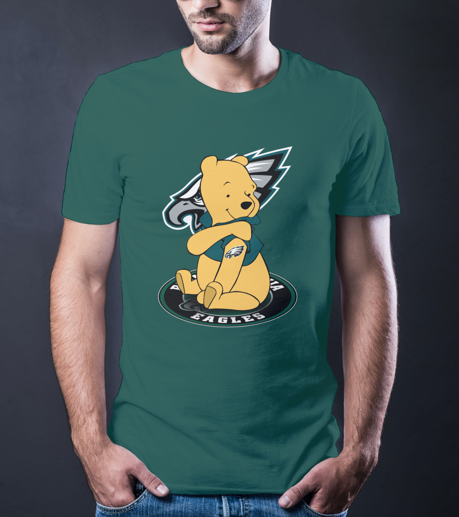 Philadelphia Eagles Winnie The Pooh Sitting In Front Of Team T-Shirt