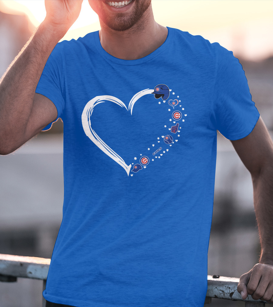 Chicago Cubs Heart Design With Helmets T-Shirt