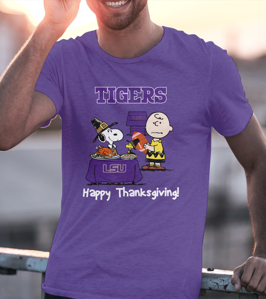 LSU Tigers Snoopy And Charlie Brown Thanksgiving Football T-Shirt