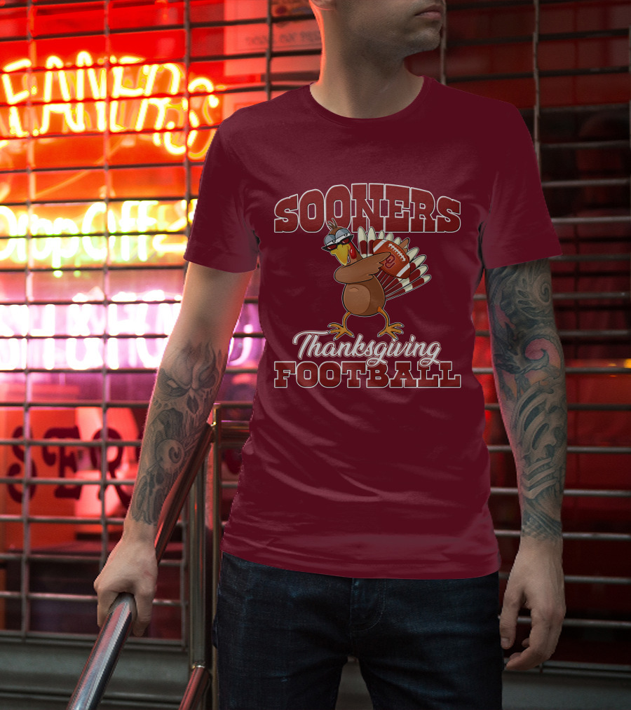 Sooners Thanksgiving Football Turkey In Sunglasses T-Shirt