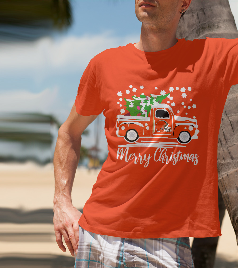 Cleveland Browns Merry Christmas Vintage Car With Christmas Tree T-Shirt