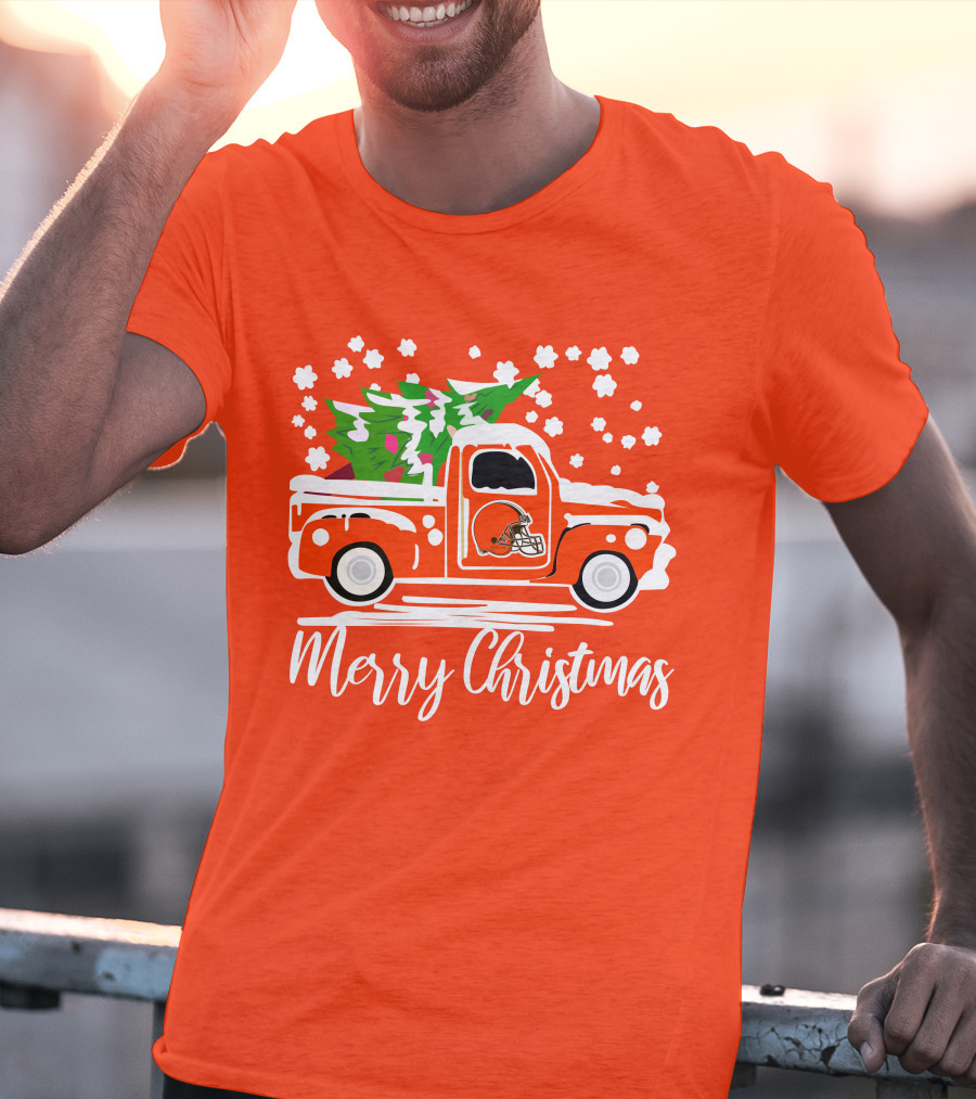 Cleveland Browns Merry Christmas Vintage Car With Christmas Tree T-Shirt