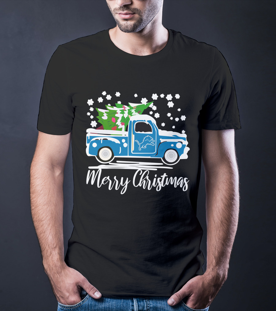 Detroit Lions Vintage Car Merry Christmas Snowy Tree Scene T-Shirt