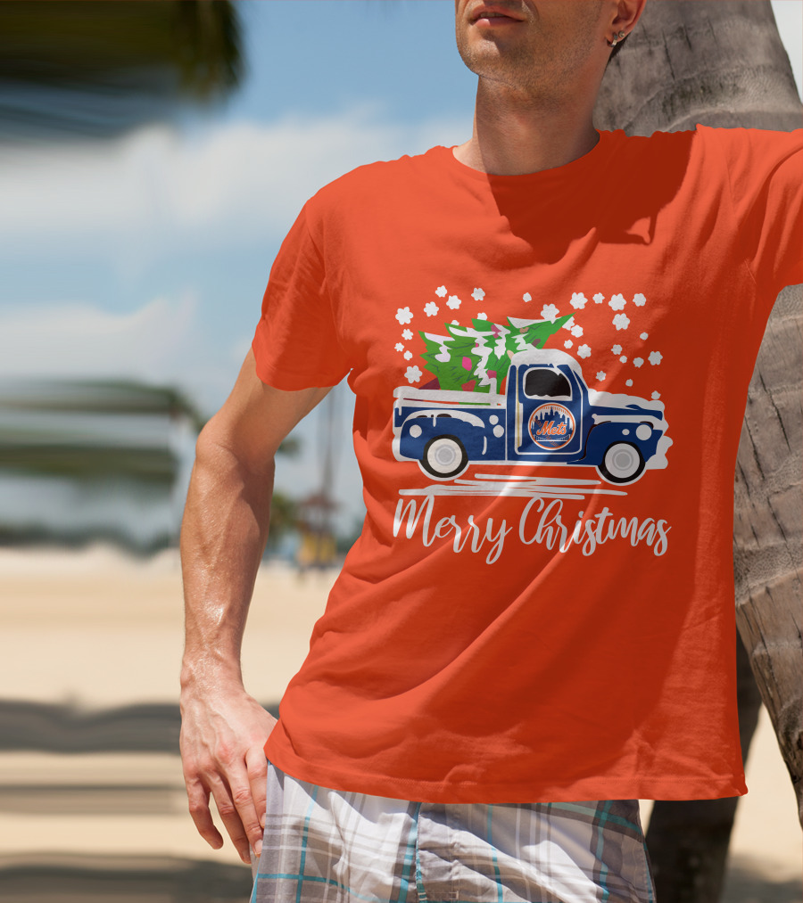 New York Mets Vintage Truck Merry Christmas Snowflakes T-Shirt
