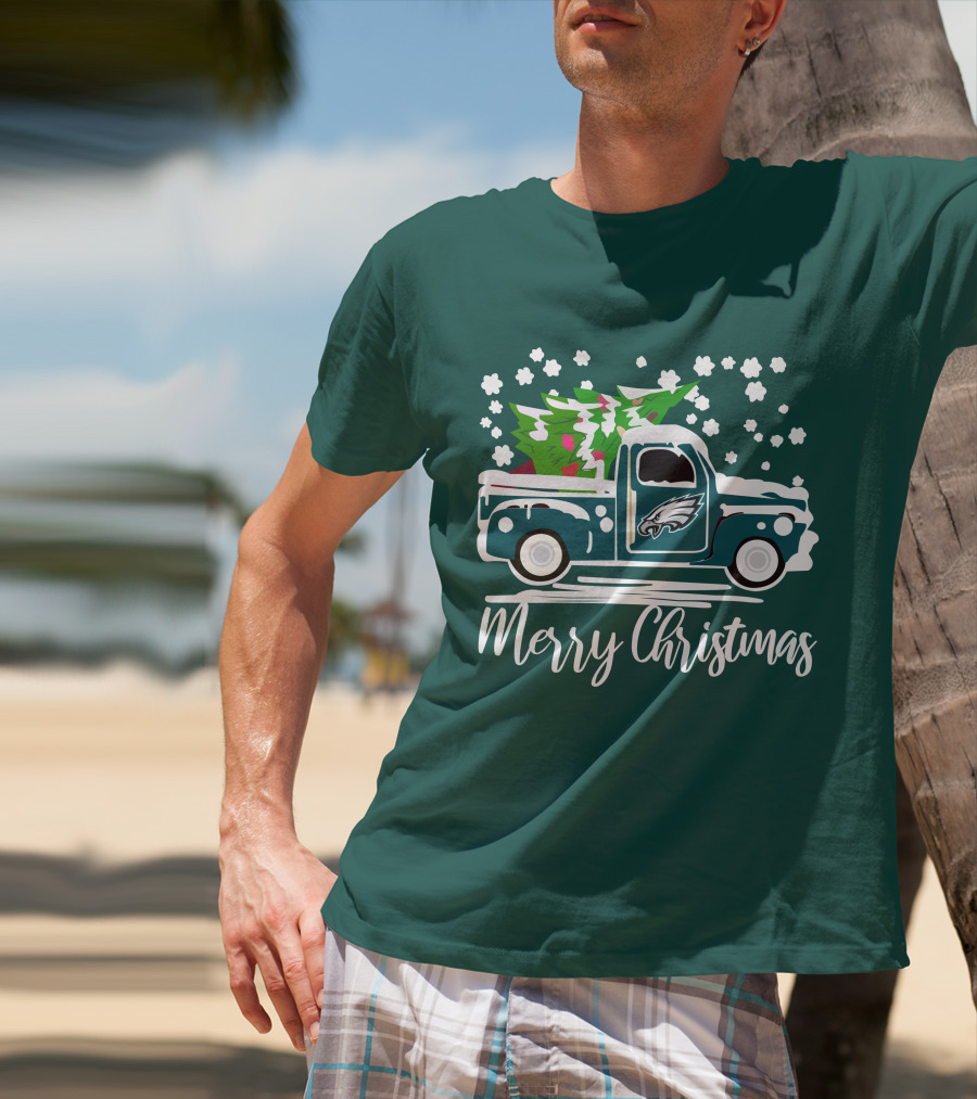 Merry Christmas Philadelphia Eagles Vintage Car Snowflakes T-Shirt