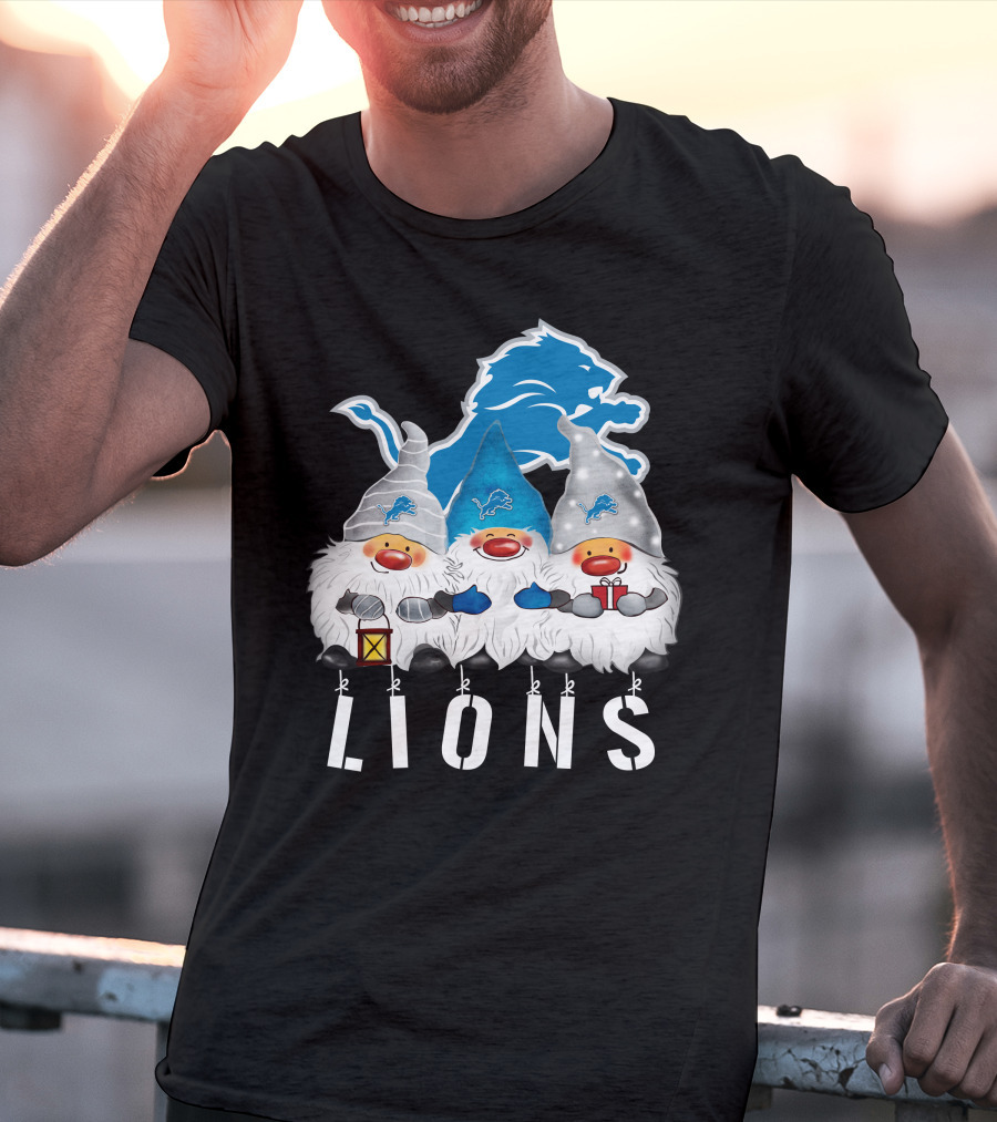 Detroit Lions Merry Christmas Happy Holidays Gnomes T-Shirt