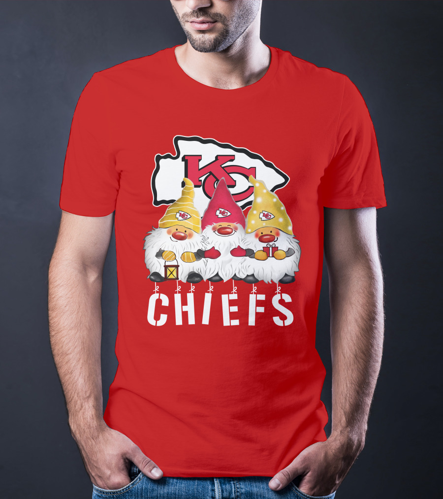 Kansas City Chiefs Merry Christmas Happy Holidays Gnomes T-Shirt