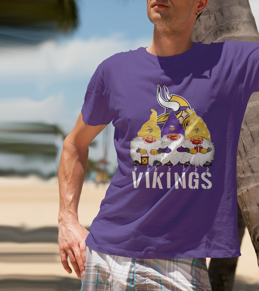 Minnesota Vikings Merry Christmas Happy Holidays Gnomes T-Shirt