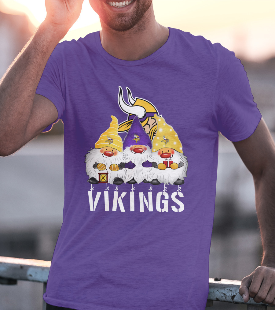 Minnesota Vikings Merry Christmas Happy Holidays Gnomes T-Shirt