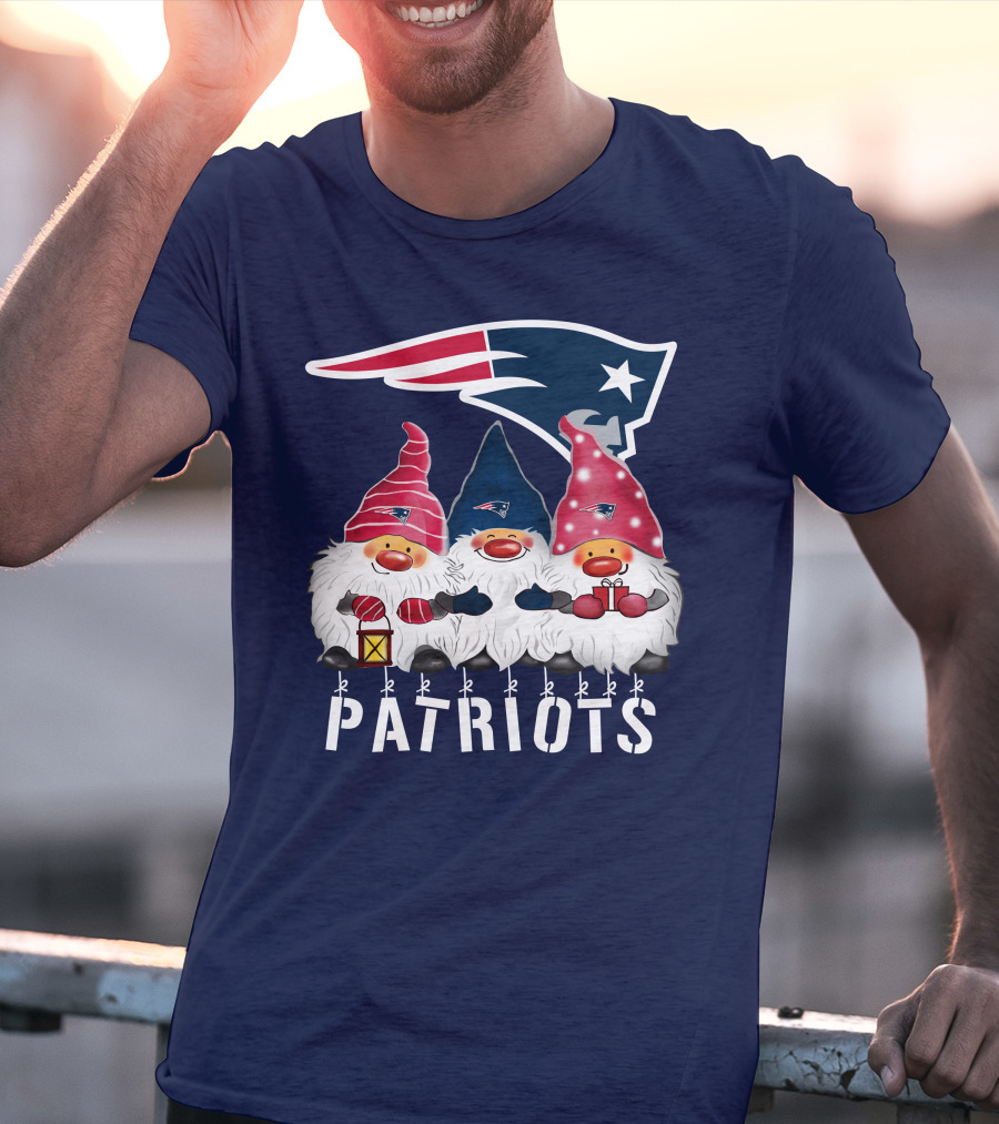 New England Patriots Merry Christmas Happy Holidays Gnomes NFL T-Shirt
