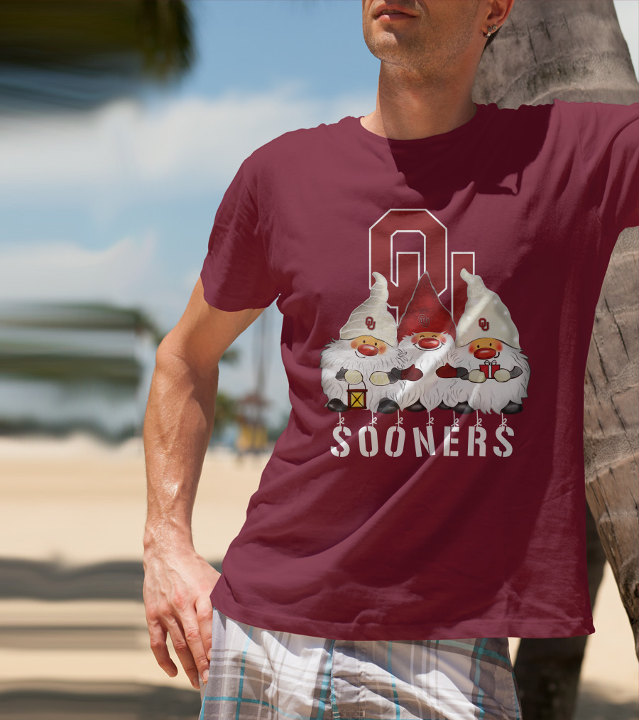 Oklahoma Sooners Christmas Gnomes Happy Holidays T-Shirt