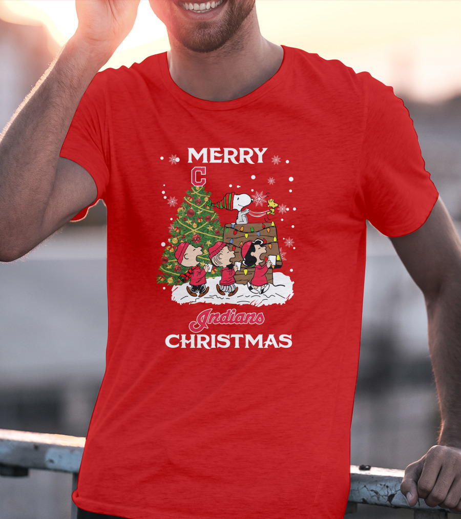 Merry Christmas Indians Snoopy Peanuts Tree Celebration T-Shirt