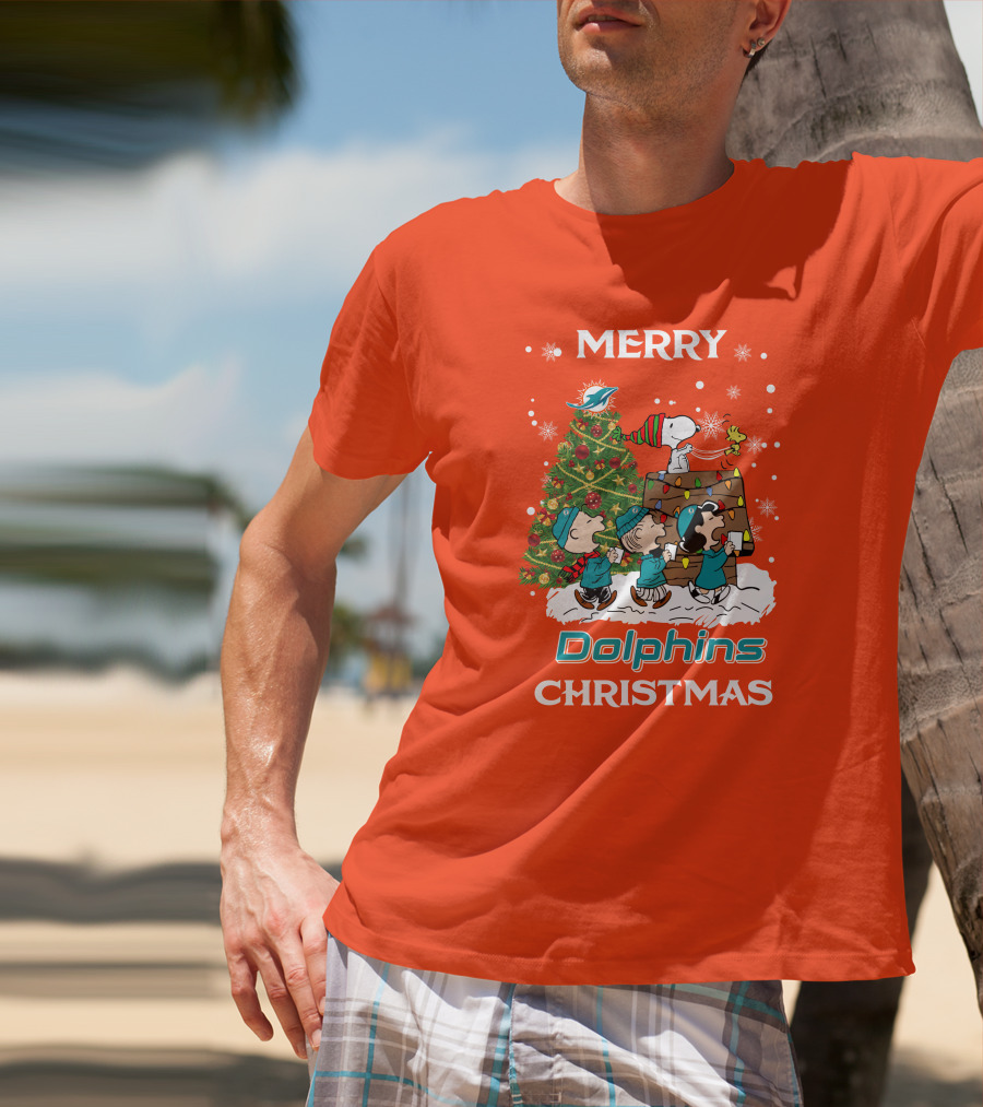 Merry Dolphins Christmas Peanuts Characters With Tree Miami T-Shirt