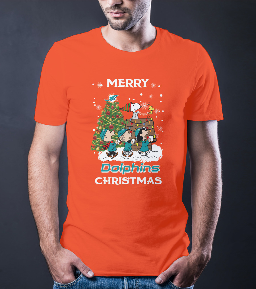 Merry Dolphins Christmas Peanuts Characters With Tree Miami T-Shirt