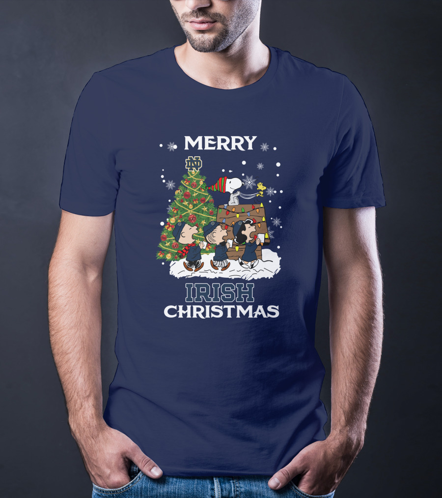 Merry Christmas Notre Dame Fighting Irish Peanuts Christmas Tree T-Shirt