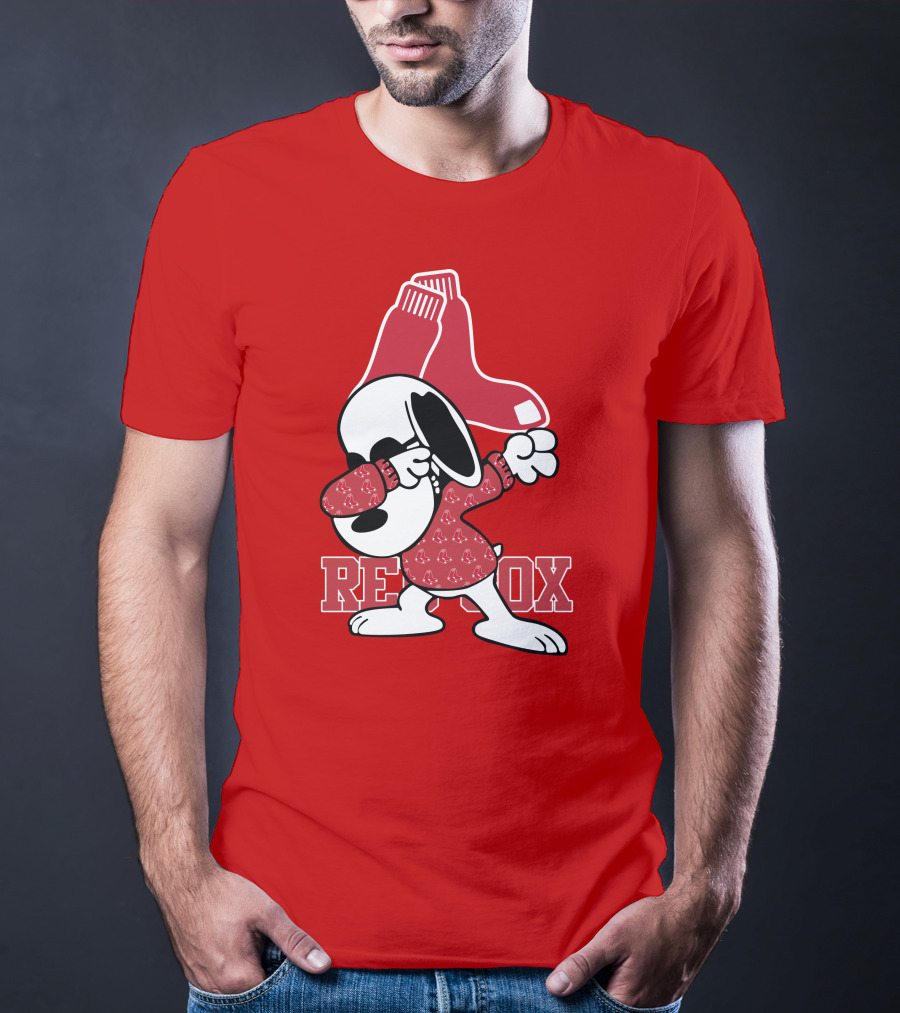 Boston Red Sox Snoopy Dabbing With Red Sox T-Shirt