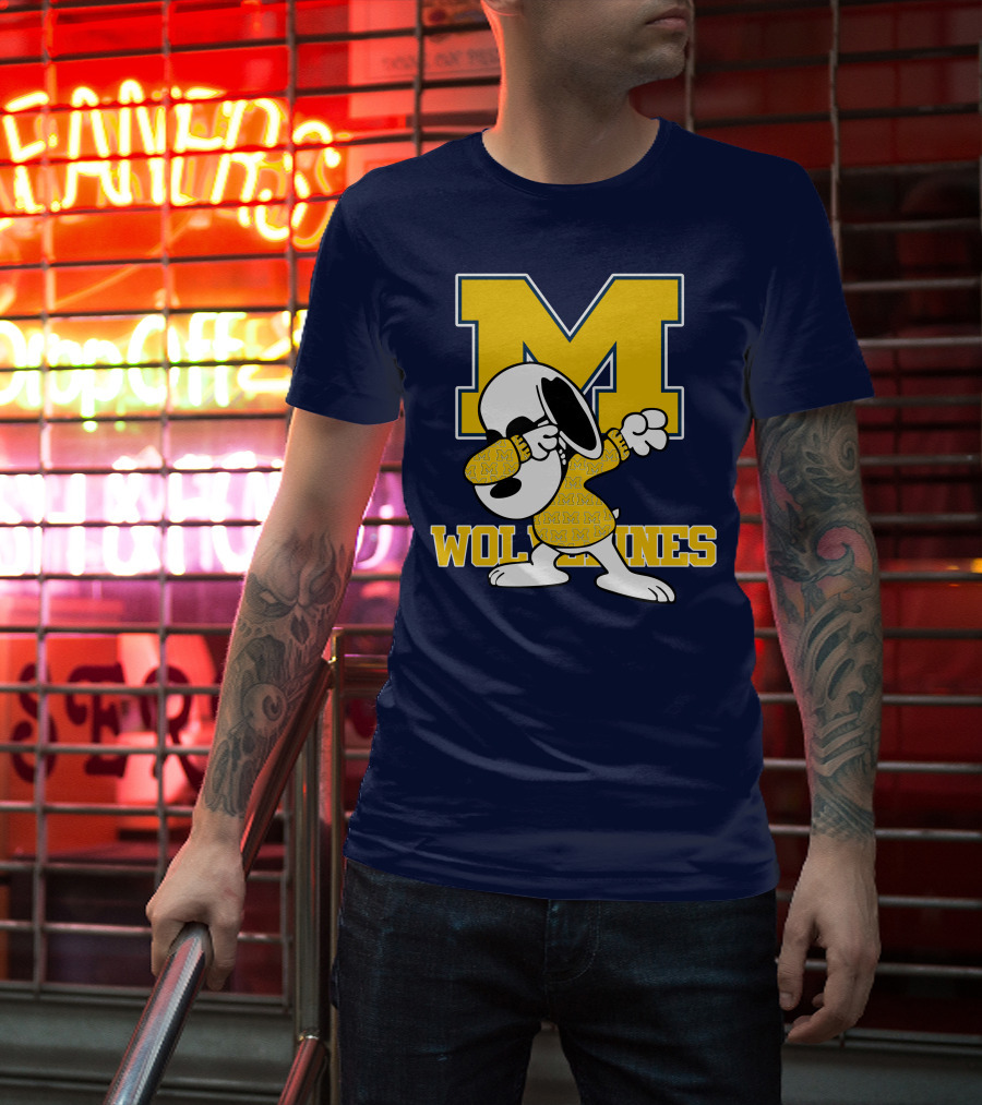 Michigan Wolverines Snoopy Dab With Block M T-Shirt