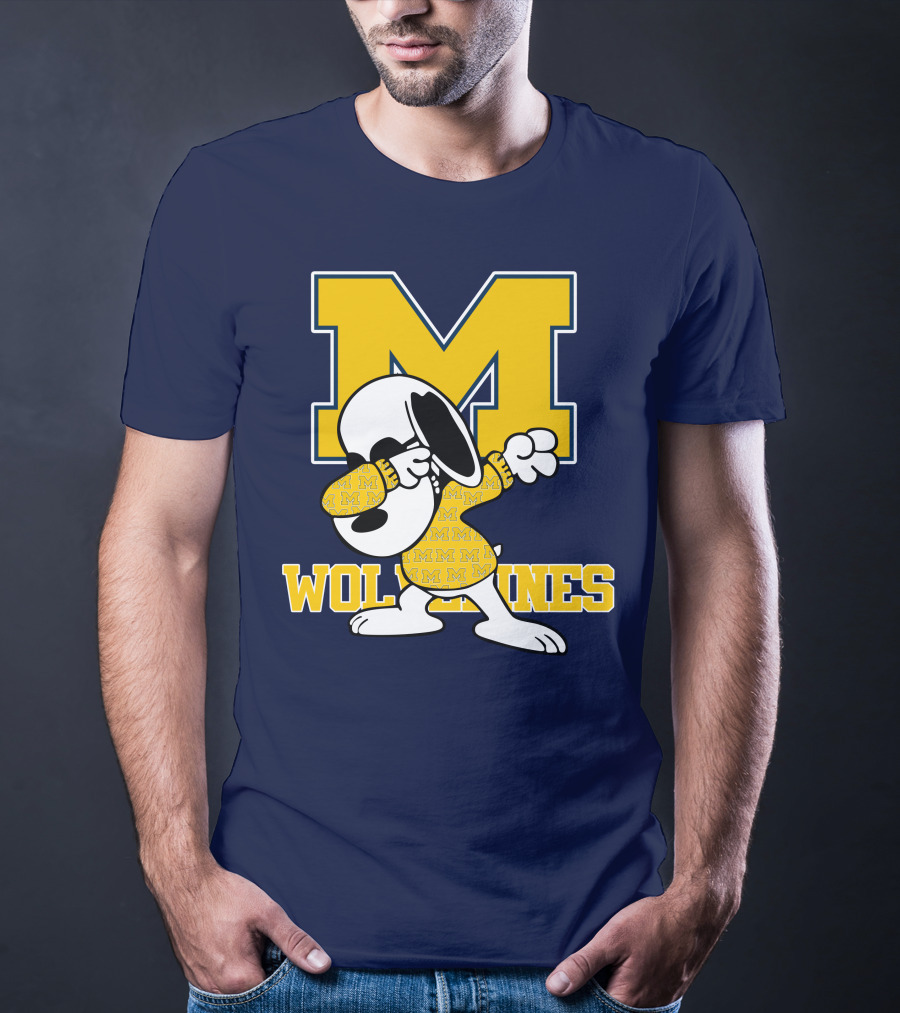 Michigan Wolverines Snoopy Dab With Block M T-Shirt