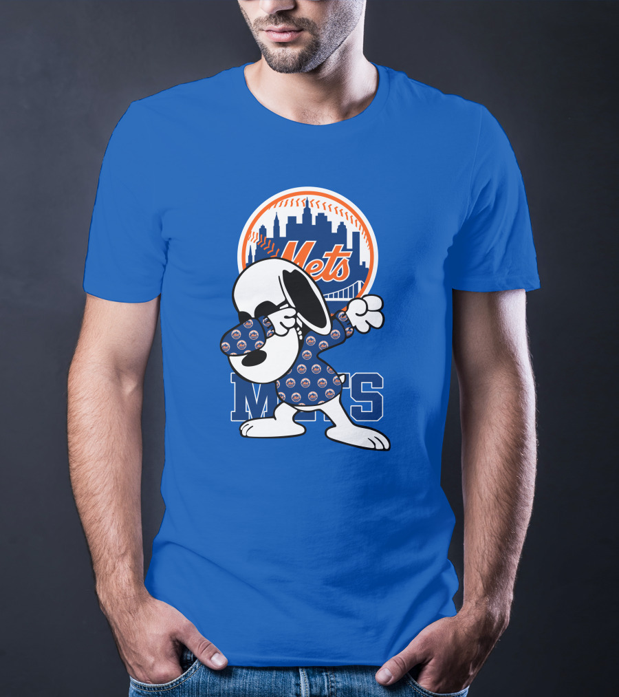 New York Mets Snoopy Dabbing Mets Logo Skyline T-Shirt