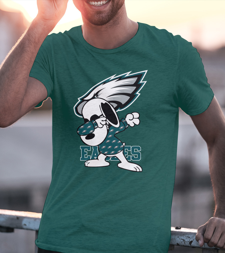Philadelphia Eagles Snoopy Dabbing Mascot T-Shirt