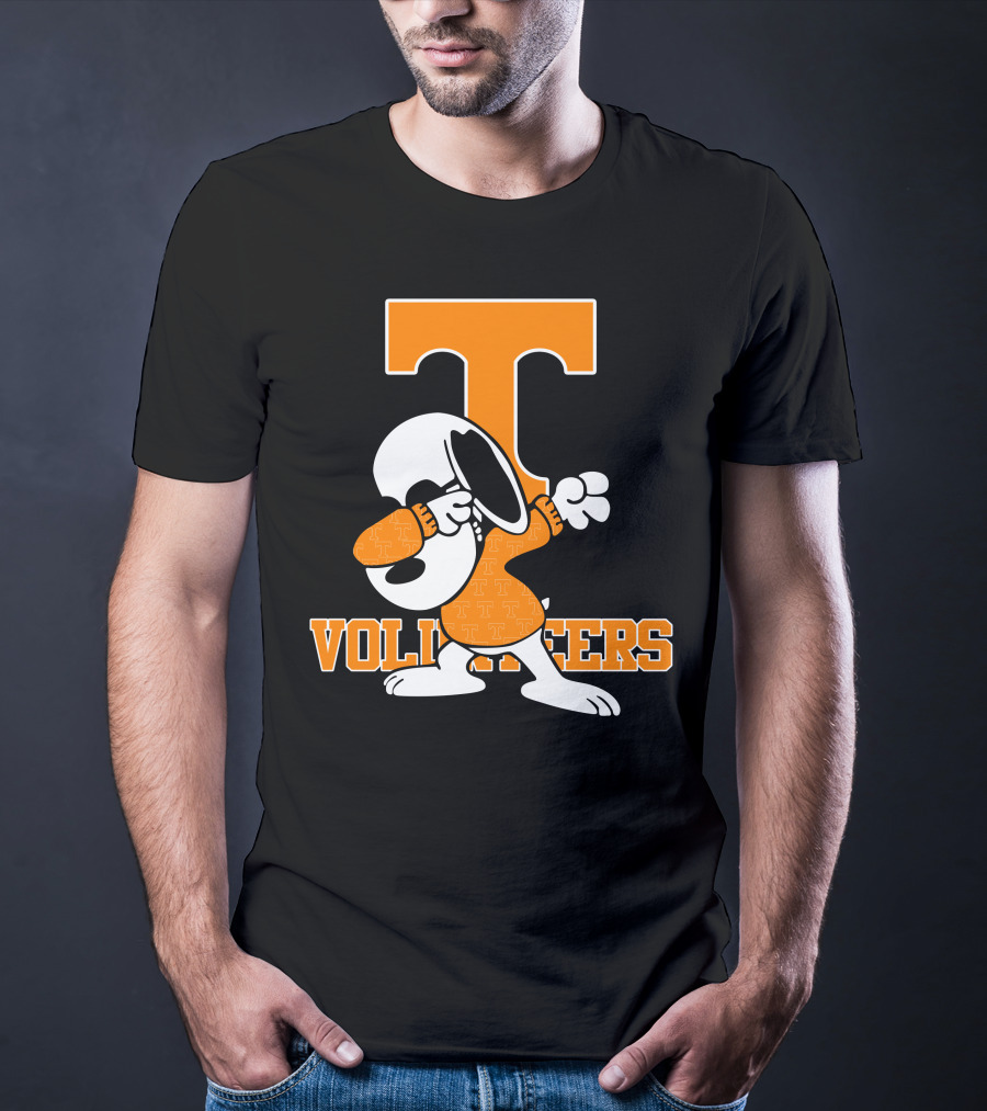 Tennessee Volunteers Snoopy Dabbing T-Shirt