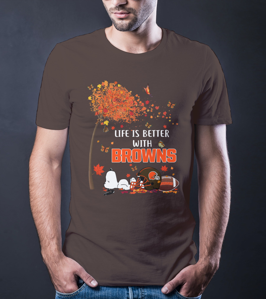 Life Is Better With My Cleveland Browns Football Autumn Scene And Peanuts Character T-Shirt