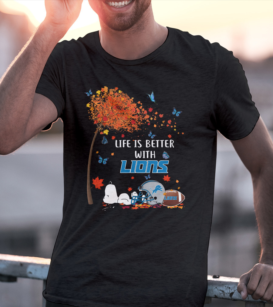 Life Is Better With Detroit Lions Autumn Leaves Football Helmet Snoopy Woodstock T-Shirt