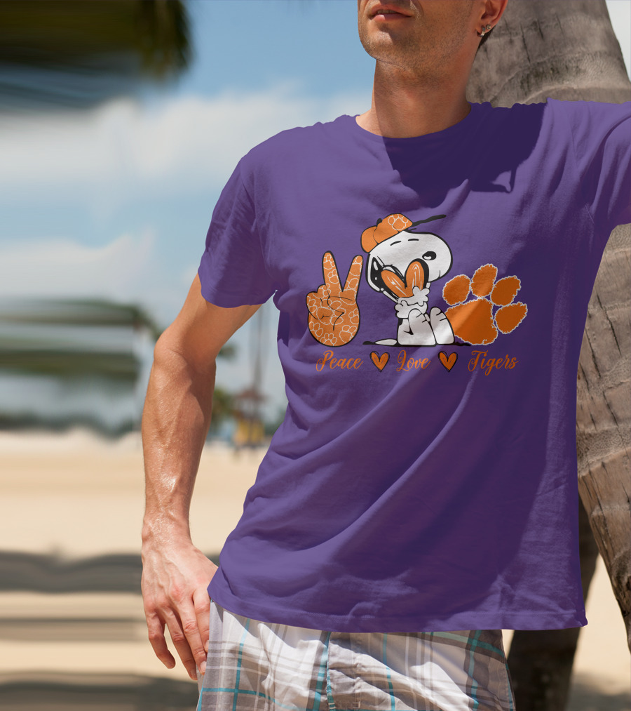 Peace Love Clemson Tigers Snoopy With Paw Print And Heart Icons T-Shirt