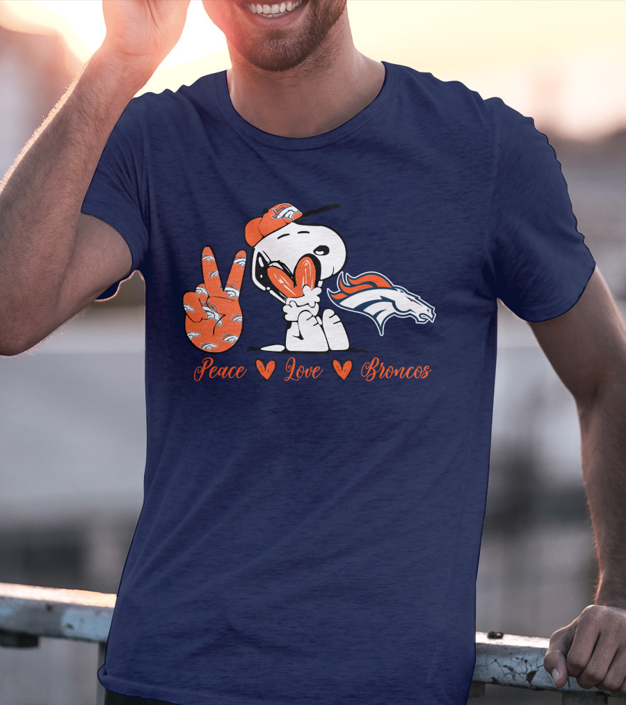 Peace Love Denver Broncos Snoopy Embrace T-Shirt